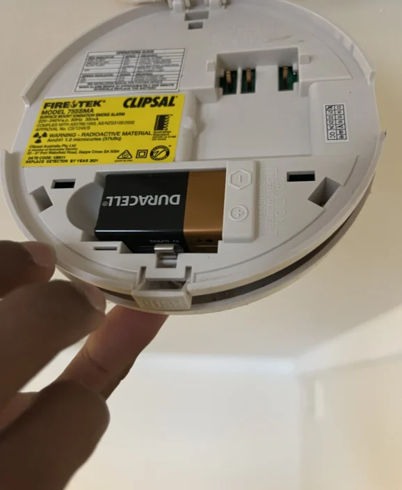 Smoke detectors testing (1) Smoke detectors testing (1)